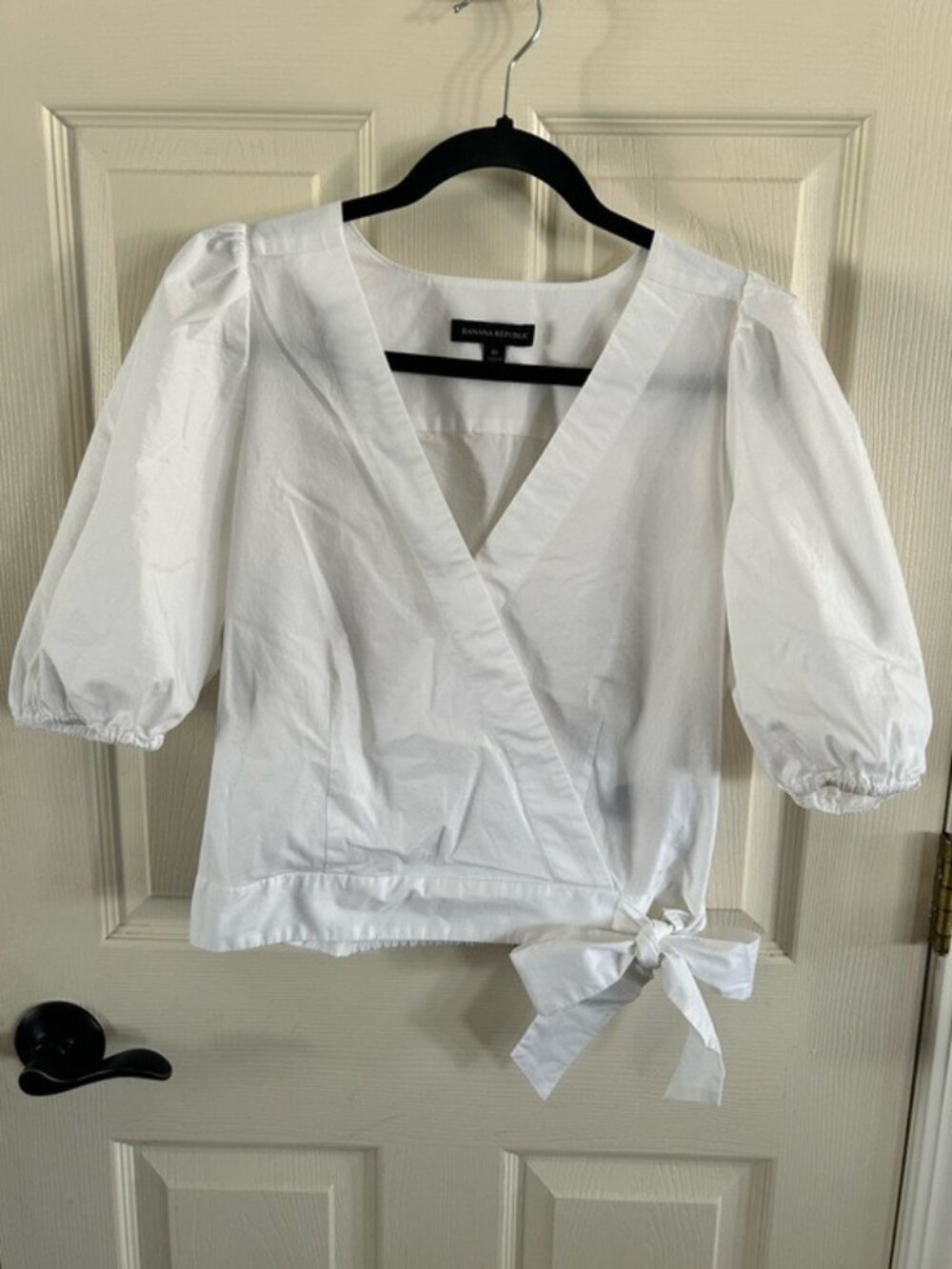 Banana Republic White Wrap Tie Puff-Sleeve Blouse Sz Med Summer Business Casual - Picture 2 of 16